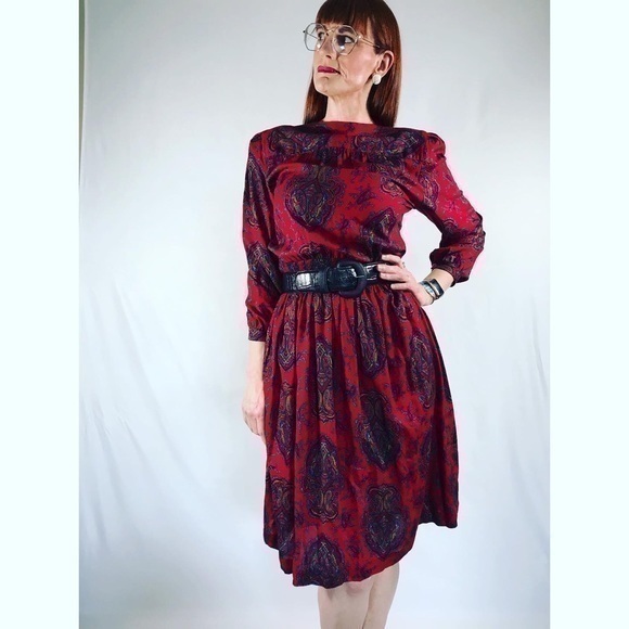 Vintage Red Paisley Long Sleeve Midi Dress - Picture 1 of 11